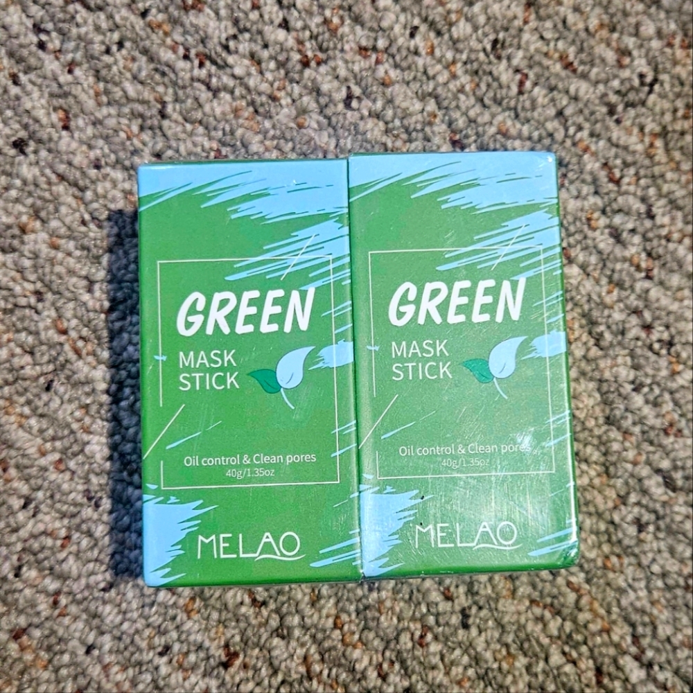 Green Tea Facial Mask Stick.